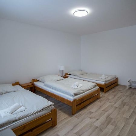 Apartment Sarka Hostka  Экстерьер фото