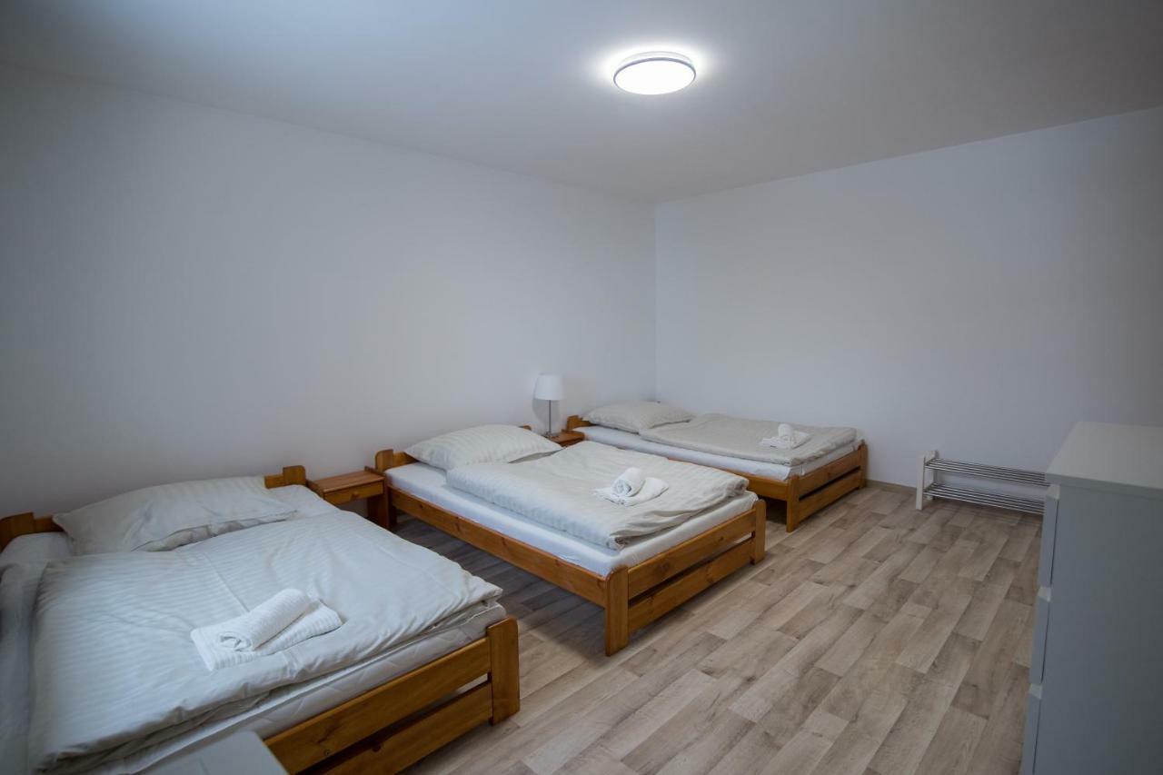 Apartment Sarka Hostka  Экстерьер фото