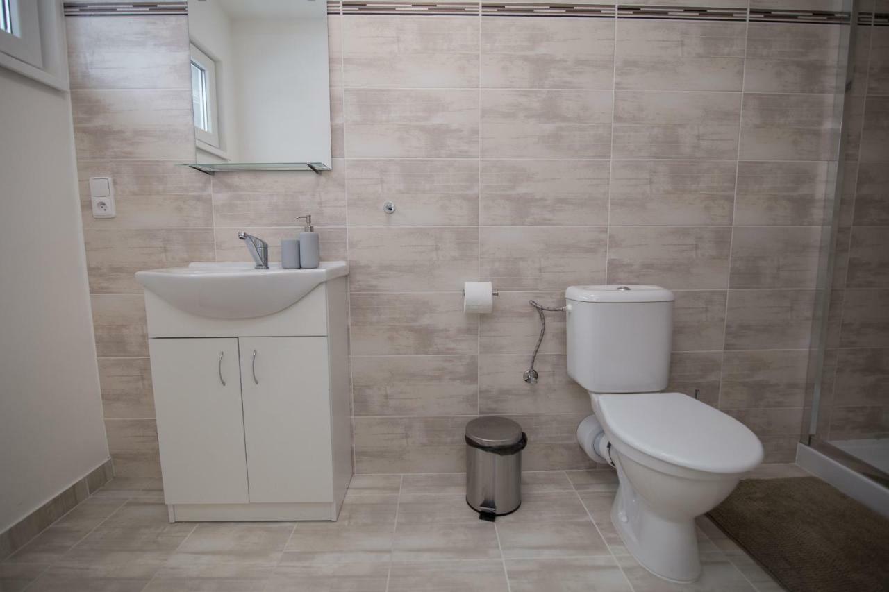Apartment Sarka Hostka  Экстерьер фото